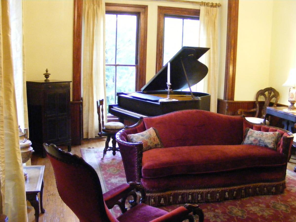 Adair Manor Bed & Breakfast Adairsville Exterior foto